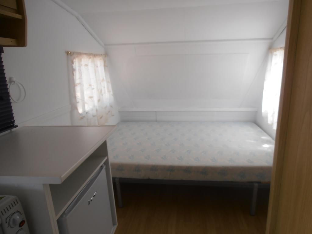 Oasis Country Park Hotel Rugat Room photo